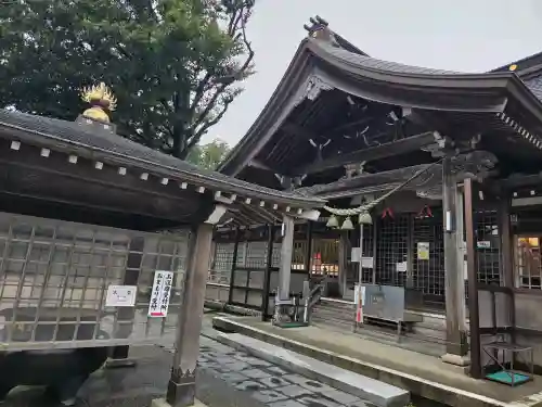 倶利迦羅不動寺山頂本堂の{uncategorized: "未分類", other: "その他", undefined: "問題あり", building: "その他建物", grave: "お墓", sacred_gate: "鳥居", guardian: "狛犬", statue: "像", buddha: "仏像", history: "歴史", nature: "自然", garden: "庭園", animal: "動物", pagoda: "塔", temizu: "手水舎", mountain_gate: "山門・神門", sanctuary: "本殿・本堂", subordinate: "末社・摂社", art: "芸術", scenery: "景色", jizo: "地蔵", ema: "絵馬", goshuin: "御朱印", omikuji: "おみくじ", items: "授与品その他", amulet: "お守り", goshuincho: "御朱印帳", eats: "食事", festival: "お祭り", votive_dance: "神楽", shichigosan: "七五三参", wedding: "結婚式", experience: "体験その他", initially: "初詣", around: "周辺", anti_infection: "感染症対策"}
