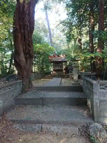 鎌田神明宮の末社