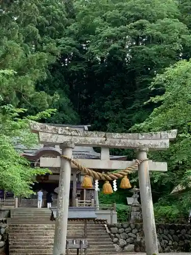 白川八幡神社(岐阜県)
