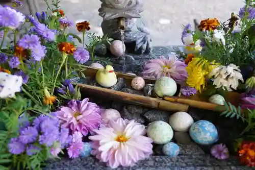 滑川神社 - 仕事と子どもの守り神の手水