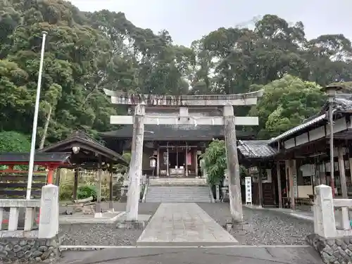 飽波神社の鳥居