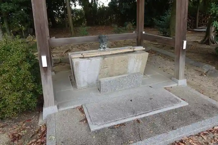 多坐弥志理都比古神社の手水舎