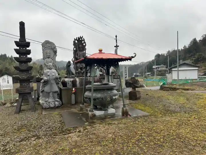 稲荷山不動寺(香川県)