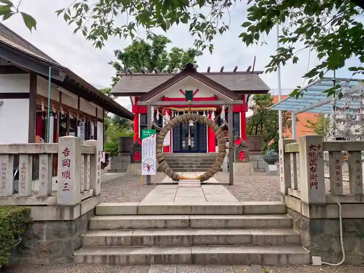 元郷氷川神社の本殿・本堂