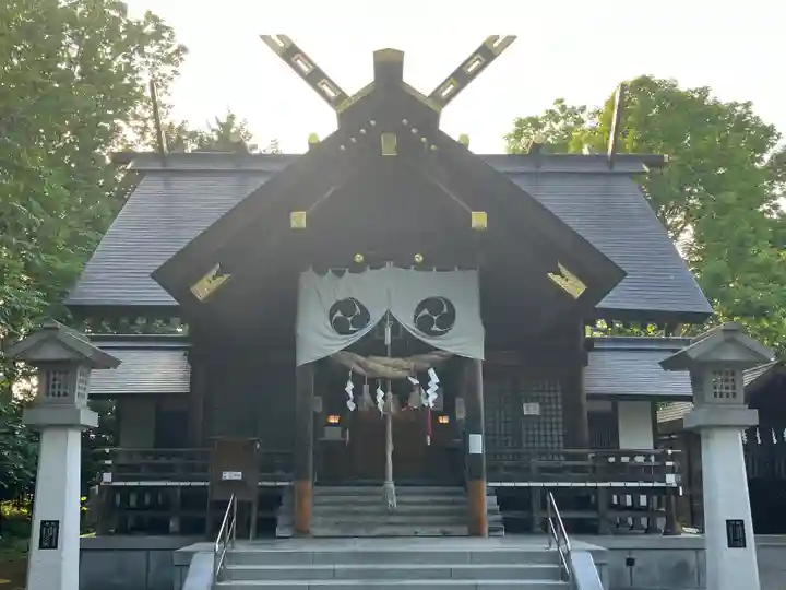 比布神社の本殿・本堂