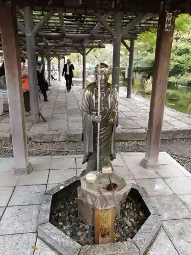 西新井大師総持寺の地蔵