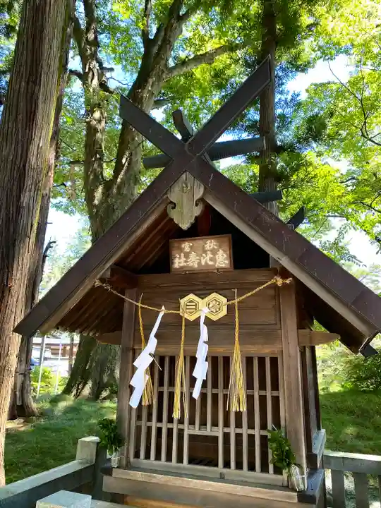 諏訪大社下社秋宮の末社・摂社