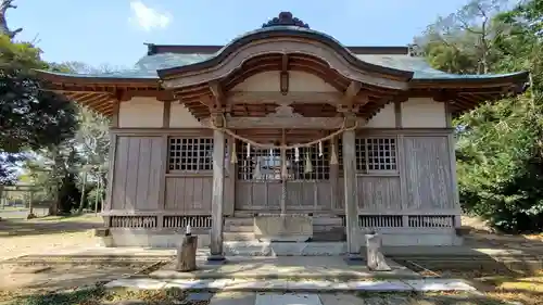 武射神社の本殿・本堂