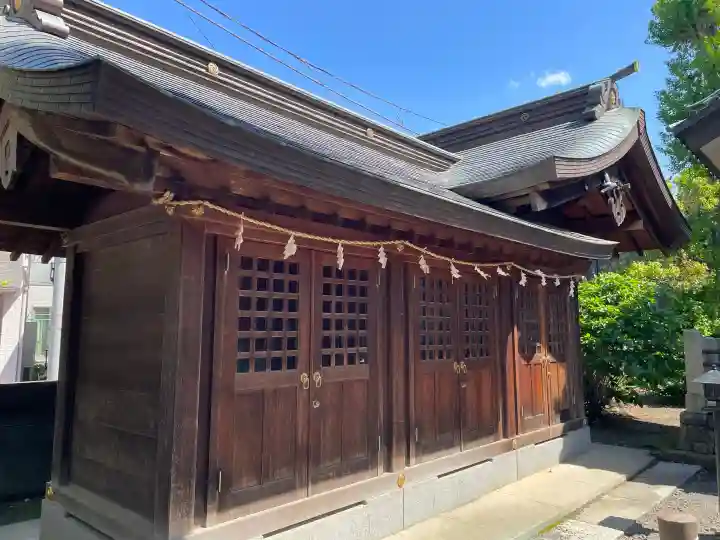 大戸神社の{uncategorized: "未分類", other: "その他", undefined: "問題あり", building: "その他建物", grave: "お墓", sacred_gate: "鳥居", guardian: "狛犬", statue: "像", buddha: "仏像", history: "歴史", nature: "自然", garden: "庭園", animal: "動物", pagoda: "塔", temizu: "手水舎", mountain_gate: "山門・神門", sanctuary: "本殿・本堂", subordinate: "末社・摂社", art: "芸術", scenery: "景色", jizo: "地蔵", ema: "絵馬", goshuin: "御朱印", omikuji: "おみくじ", items: "授与品その他", amulet: "お守り", goshuincho: "御朱印帳", eats: "食事", festival: "お祭り", votive_dance: "神楽", shichigosan: "七五三参", wedding: "結婚式", experience: "体験その他", initially: "初詣", around: "周辺", anti_infection: "感染症対策"}