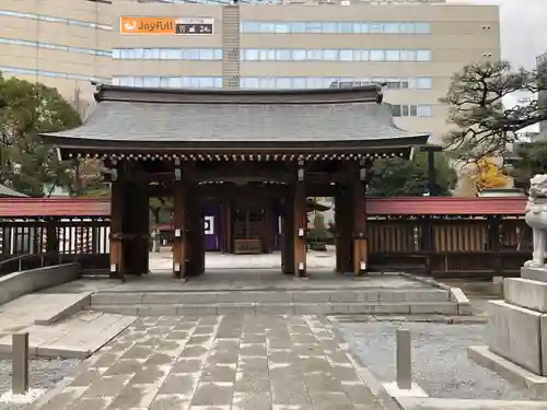 警固神社の山門・神門