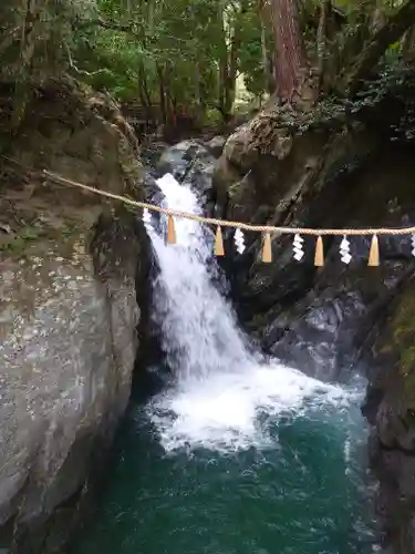 丹生川上神社（中社）の建物その他