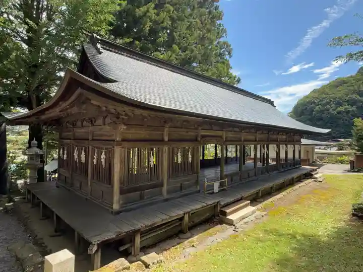 諏訪大社上社前宮(長野県)