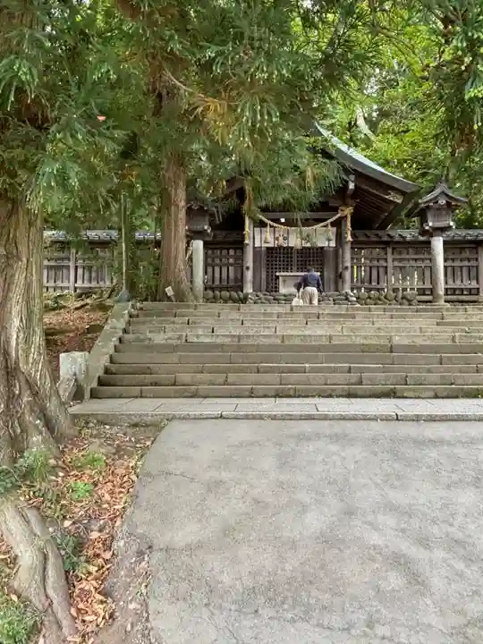 諏訪大社上社前宮(長野県)