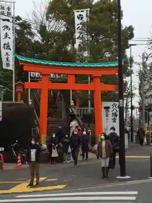 穴八幡宮の鳥居