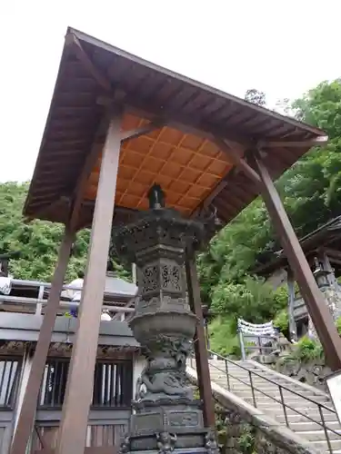 華蔵院(山形県)