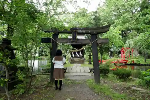 鳥海月山両所宮の鳥居