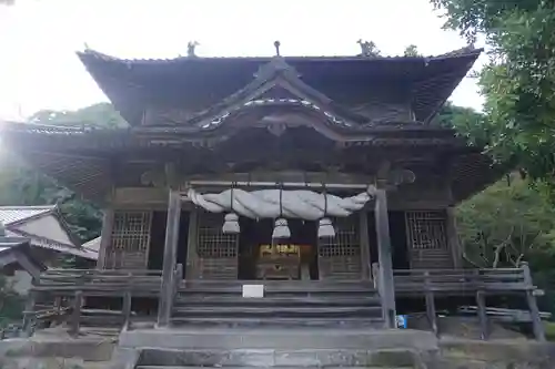 城上神社の本殿