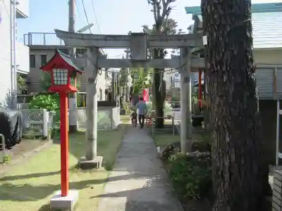 久富稲荷神社の山門・神門
