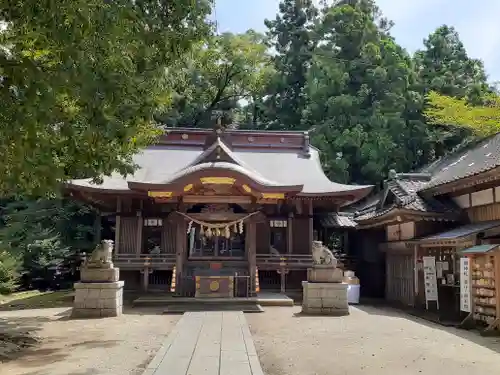 素鵞神社の本殿・本堂
