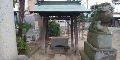 高津諏訪神社の手水舎