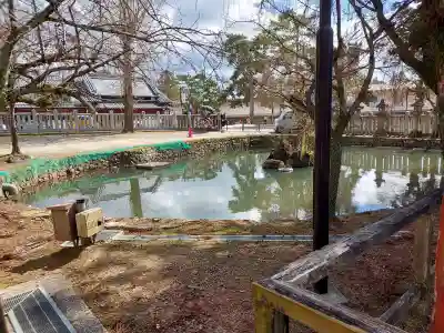 氷室神社の{uncategorized: "未分類", other: "その他", undefined: "問題あり", building: "その他建物", grave: "お墓", sacred_gate: "鳥居", guardian: "狛犬", statue: "像", buddha: "仏像", history: "歴史", nature: "自然", garden: "庭園", animal: "動物", pagoda: "塔", temizu: "手水舎", mountain_gate: "山門・神門", sanctuary: "本殿・本堂", subordinate: "末社・摂社", art: "芸術", scenery: "景色", jizo: "地蔵", ema: "絵馬", goshuin: "御朱印", omikuji: "おみくじ", items: "授与品その他", amulet: "お守り", goshuincho: "御朱印帳", eats: "食事", festival: "お祭り", votive_dance: "神楽", shichigosan: "七五三参", wedding: "結婚式", experience: "体験その他", initially: "初詣", around: "周辺", anti_infection: "感染症対策"}