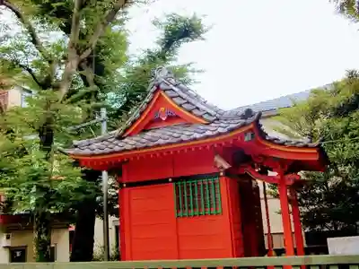 徳持神社の本殿・本堂