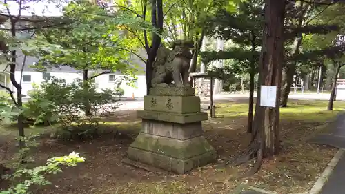 北広島市総鎮守　廣島神社の狛犬