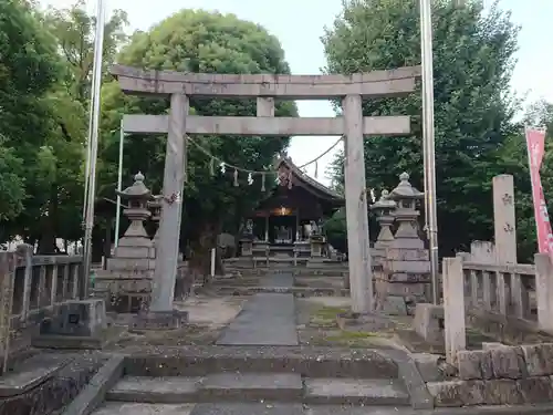 白山社（前田白山社）の鳥居