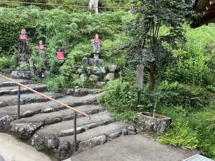 霊泉寺(岐阜県)