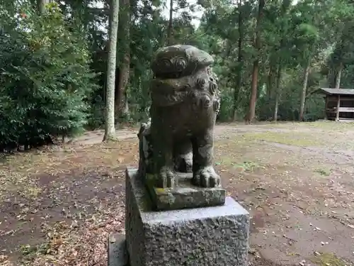 加茂神社の狛犬