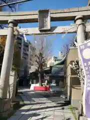 小野照崎神社の鳥居