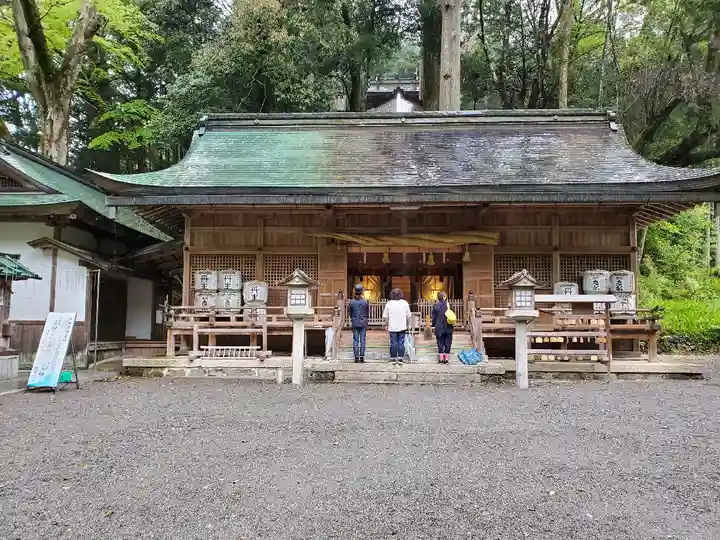 丹生川上神社(下社)の本殿・本堂