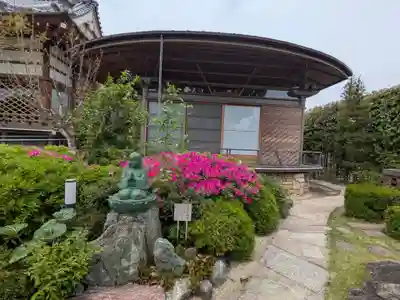西蓮寺(東京都)