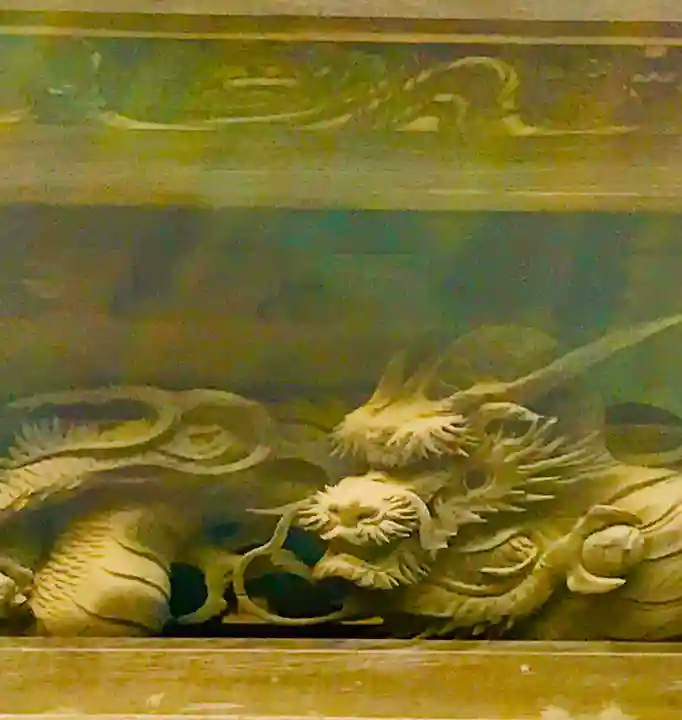 布施弁天 東海寺の芸術