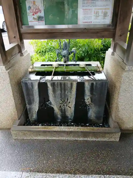行田八幡神社の{uncategorized: "未分類", other: "その他", undefined: "問題あり", building: "その他建物", grave: "お墓", sacred_gate: "鳥居", guardian: "狛犬", statue: "像", buddha: "仏像", history: "歴史", nature: "自然", garden: "庭園", animal: "動物", pagoda: "塔", temizu: "手水舎", mountain_gate: "山門・神門", sanctuary: "本殿・本堂", subordinate: "末社・摂社", art: "芸術", scenery: "景色", jizo: "地蔵", ema: "絵馬", goshuin: "御朱印", omikuji: "おみくじ", items: "授与品その他", amulet: "お守り", goshuincho: "御朱印帳", eats: "食事", festival: "お祭り", votive_dance: "神楽", shichigosan: "七五三参", wedding: "結婚式", experience: "体験その他", initially: "初詣", around: "周辺", anti_infection: "感染症対策"}