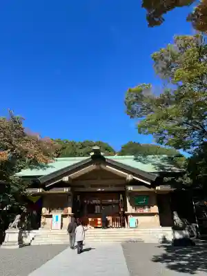 東郷神社の{uncategorized: "未分類", other: "その他", undefined: "問題あり", building: "その他建物", grave: "お墓", sacred_gate: "鳥居", guardian: "狛犬", statue: "像", buddha: "仏像", history: "歴史", nature: "自然", garden: "庭園", animal: "動物", pagoda: "塔", temizu: "手水舎", mountain_gate: "山門・神門", sanctuary: "本殿・本堂", subordinate: "末社・摂社", art: "芸術", scenery: "景色", jizo: "地蔵", ema: "絵馬", goshuin: "御朱印", omikuji: "おみくじ", items: "授与品その他", amulet: "お守り", goshuincho: "御朱印帳", eats: "食事", festival: "お祭り", votive_dance: "神楽", shichigosan: "七五三参", wedding: "結婚式", experience: "体験その他", initially: "初詣", around: "周辺", anti_infection: "感染症対策"}