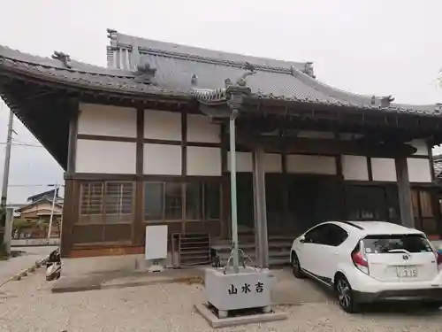 善証寺の本殿・本堂