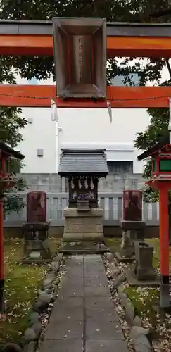 乾徳稲荷神社の本殿・本堂