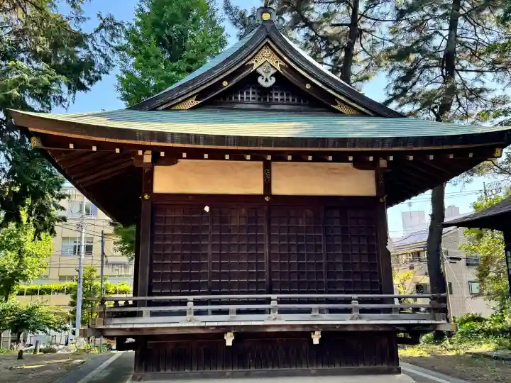 豊玉氷川神社の{uncategorized: "未分類", other: "その他", undefined: "問題あり", building: "その他建物", grave: "お墓", sacred_gate: "鳥居", guardian: "狛犬", statue: "像", buddha: "仏像", history: "歴史", nature: "自然", garden: "庭園", animal: "動物", pagoda: "塔", temizu: "手水舎", mountain_gate: "山門・神門", sanctuary: "本殿・本堂", subordinate: "末社・摂社", art: "芸術", scenery: "景色", jizo: "地蔵", ema: "絵馬", goshuin: "御朱印", omikuji: "おみくじ", items: "授与品その他", amulet: "お守り", goshuincho: "御朱印帳", eats: "食事", festival: "お祭り", votive_dance: "神楽", shichigosan: "七五三参", wedding: "結婚式", experience: "体験その他", initially: "初詣", around: "周辺", anti_infection: "感染症対策"}