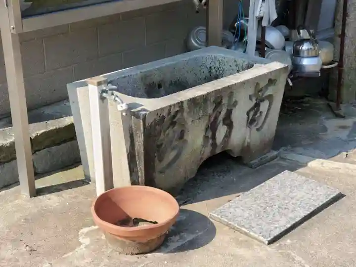 安楽寺の手水舎