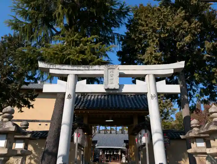 片埜神社の{uncategorized: "未分類", other: "その他", undefined: "問題あり", building: "その他建物", grave: "お墓", sacred_gate: "鳥居", guardian: "狛犬", statue: "像", buddha: "仏像", history: "歴史", nature: "自然", garden: "庭園", animal: "動物", pagoda: "塔", temizu: "手水舎", mountain_gate: "山門・神門", sanctuary: "本殿・本堂", subordinate: "末社・摂社", art: "芸術", scenery: "景色", jizo: "地蔵", ema: "絵馬", goshuin: "御朱印", omikuji: "おみくじ", items: "授与品その他", amulet: "お守り", goshuincho: "御朱印帳", eats: "食事", festival: "お祭り", votive_dance: "神楽", shichigosan: "七五三参", wedding: "結婚式", experience: "体験その他", initially: "初詣", around: "周辺", anti_infection: "感染症対策"}