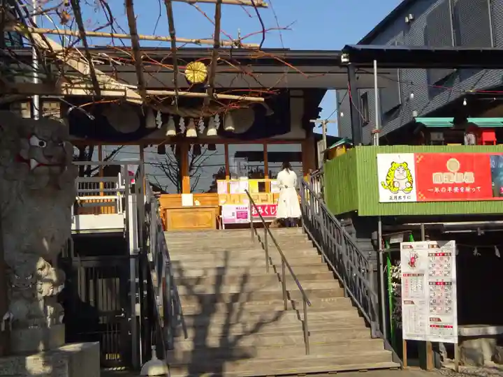 菊名神社の本殿・本堂