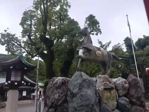 真清田神社の狛犬