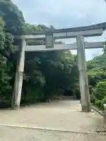 石清水八幡宮の{uncategorized: "未分類", other: "その他", undefined: "問題あり", building: "その他建物", grave: "お墓", sacred_gate: "鳥居", guardian: "狛犬", statue: "像", buddha: "仏像", history: "歴史", nature: "自然", garden: "庭園", animal: "動物", pagoda: "塔", temizu: "手水舎", mountain_gate: "山門・神門", sanctuary: "本殿・本堂", subordinate: "末社・摂社", art: "芸術", scenery: "景色", jizo: "地蔵", ema: "絵馬", goshuin: "御朱印", omikuji: "おみくじ", items: "授与品その他", amulet: "お守り", goshuincho: "御朱印帳", eats: "食事", festival: "お祭り", votive_dance: "神楽", shichigosan: "七五三参", wedding: "結婚式", experience: "体験その他", initially: "初詣", around: "周辺", anti_infection: "感染症対策"}
