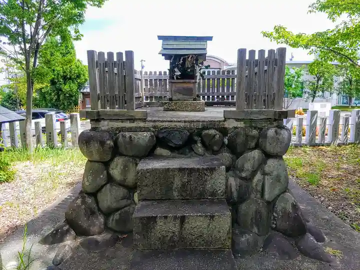 神明社(小牧神明社)の末社・摂社