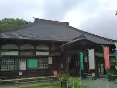 西光寺の本殿