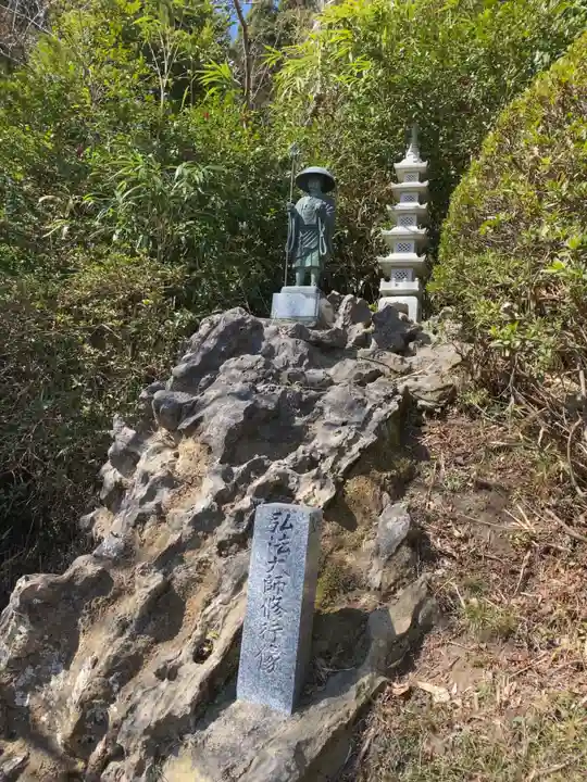 長勝寺(波切不動院)の像