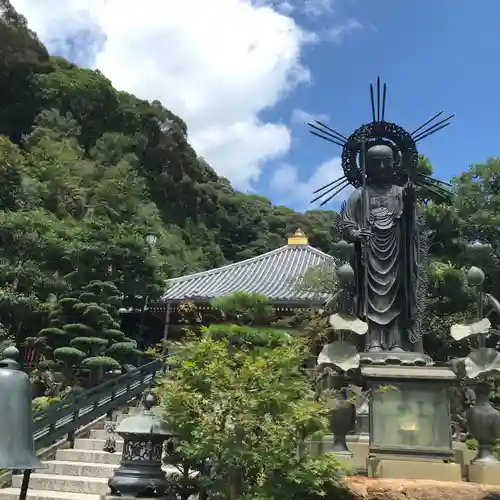 清荒神清澄寺の像