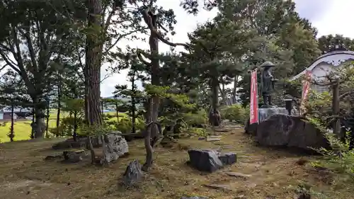 弘徳寺の庭園