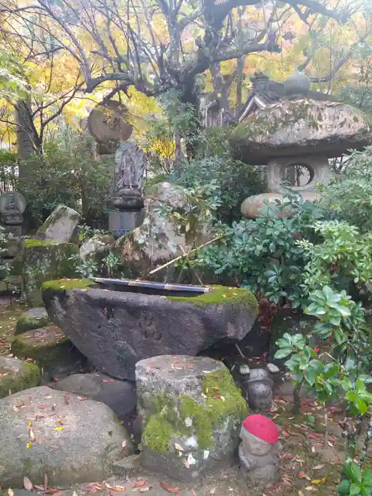 大聖院の手水舎